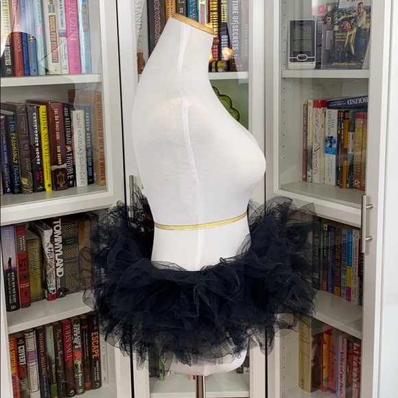Black Tutu Adult - Picture 3 of 15